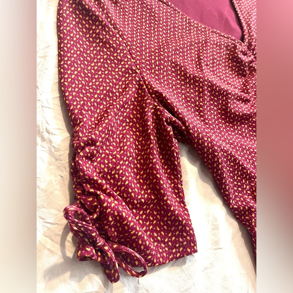 Lauren Conrad Women’s Maroon Midi Dress with Knot Sleeve Size Medium - Picture 5 of 16